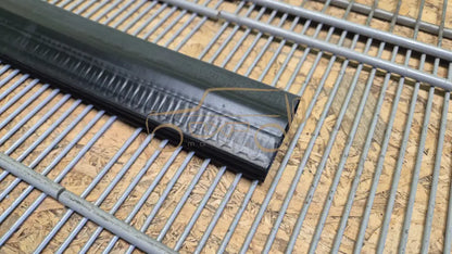 LAND ROVER RANGE ROVER IV L405 Hood seal left - hood seal