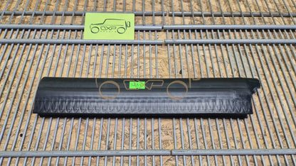 LAND ROVER RANGE ROVER IV L405 Hood seal right - hood seal