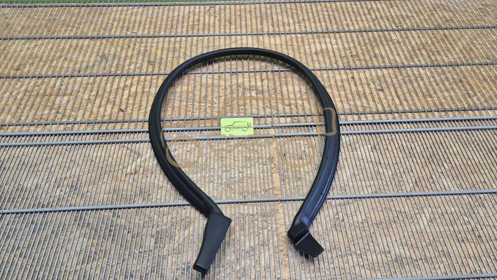LAND ROVER RANGE ROVER L405 Bonnet rear seal - rear seal