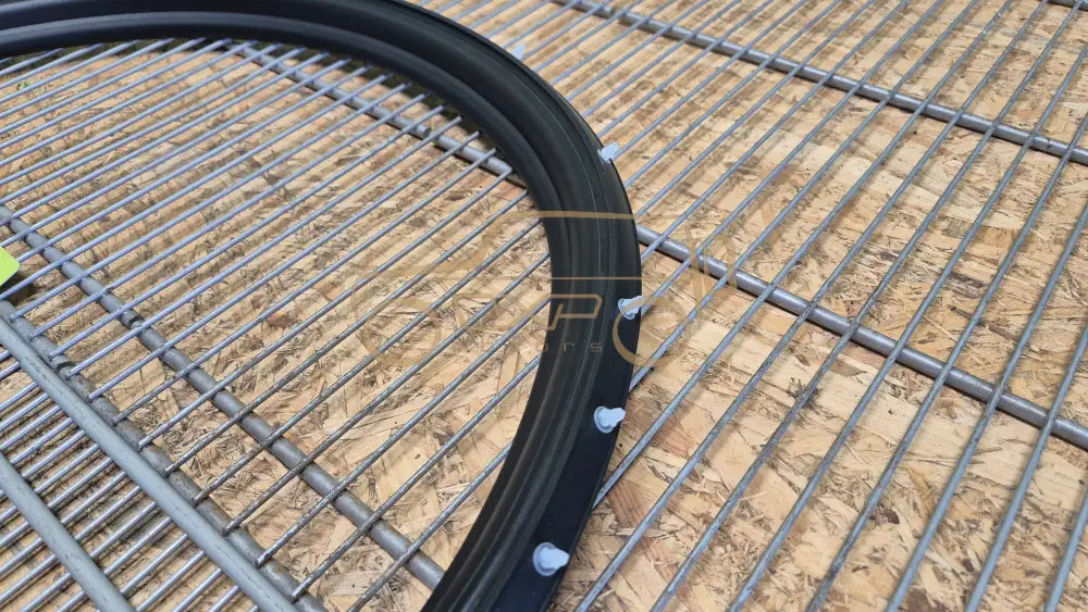 LAND ROVER RANGE ROVER L405 Bonnet rear seal - rear seal