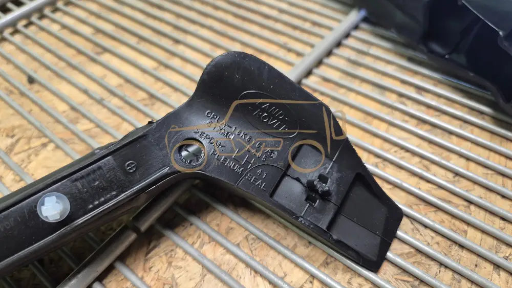 LAND ROVER RANGE ROVER L405 Bonnet rear seal - rear seal