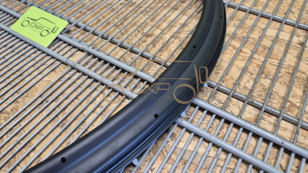 LAND ROVER RANGE ROVER L405 Bonnet rear seal - rear seal