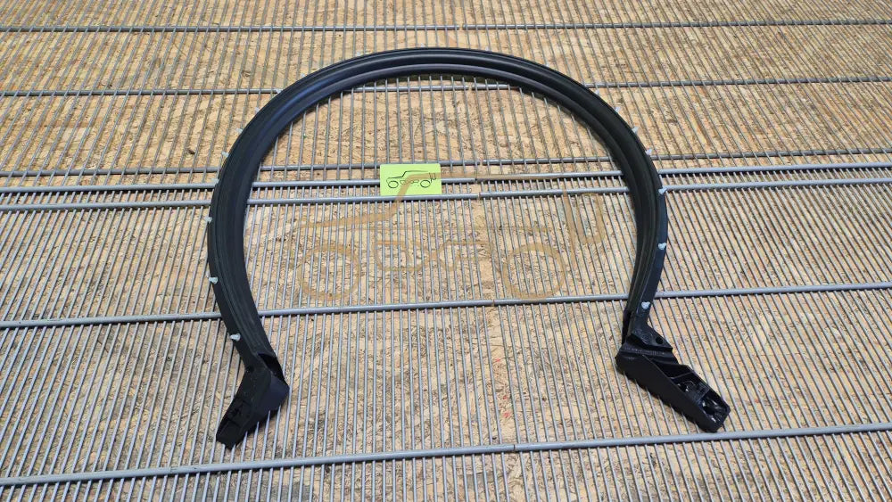 LAND ROVER RANGE ROVER L405 Bonnet rear seal - rear seal