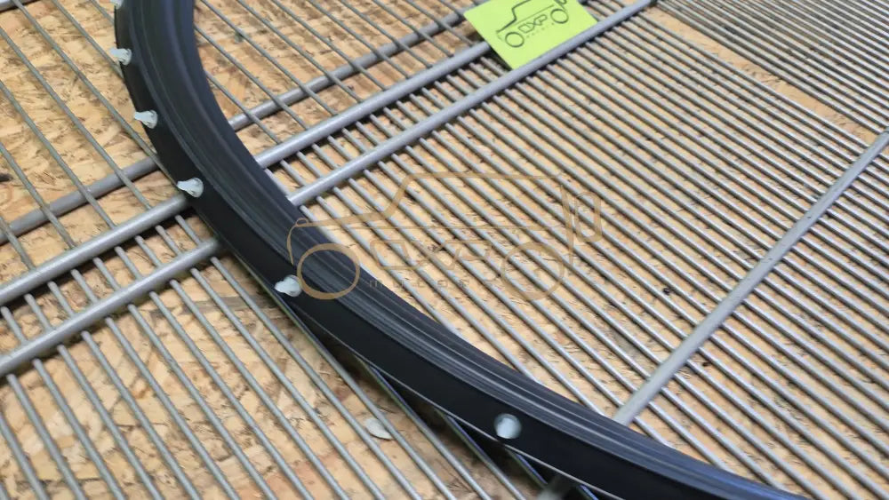 LAND ROVER RANGE ROVER L405 Bonnet rear seal - rear seal