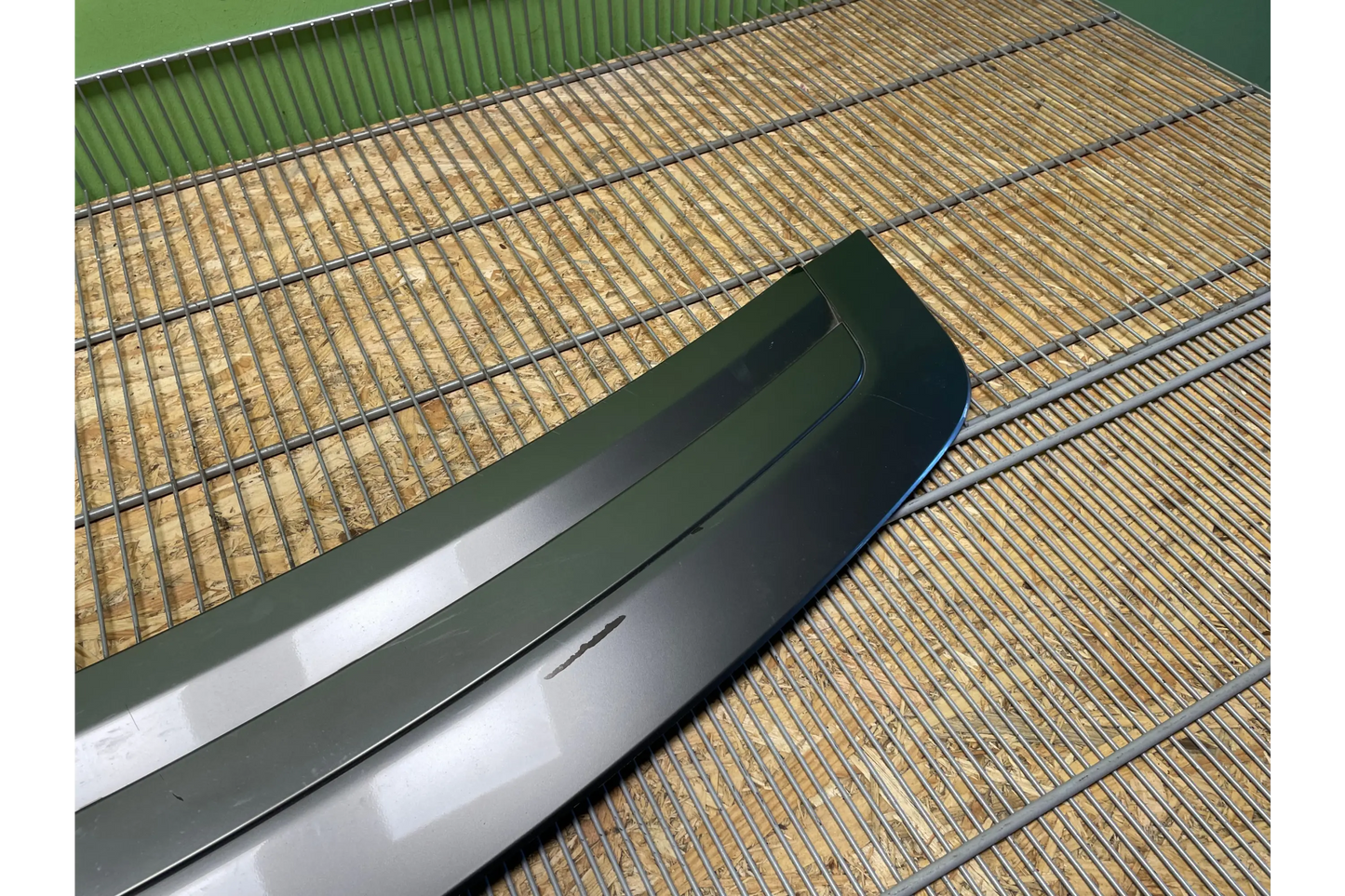 Land Rover Range Rover L405 bonnet spoiler - bonnet spoiler