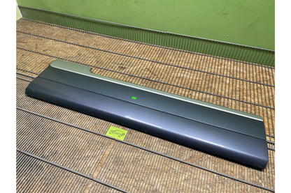Land Rover Range Rover L405 Door Panel Trim Strip Front Left - door trim