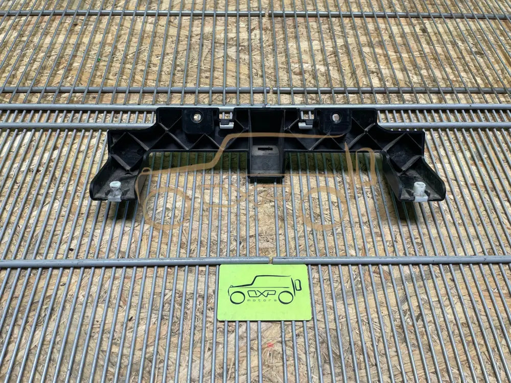 LAND ROVER RANGE ROVER lV L405 rear bumper bracket - rear bumper