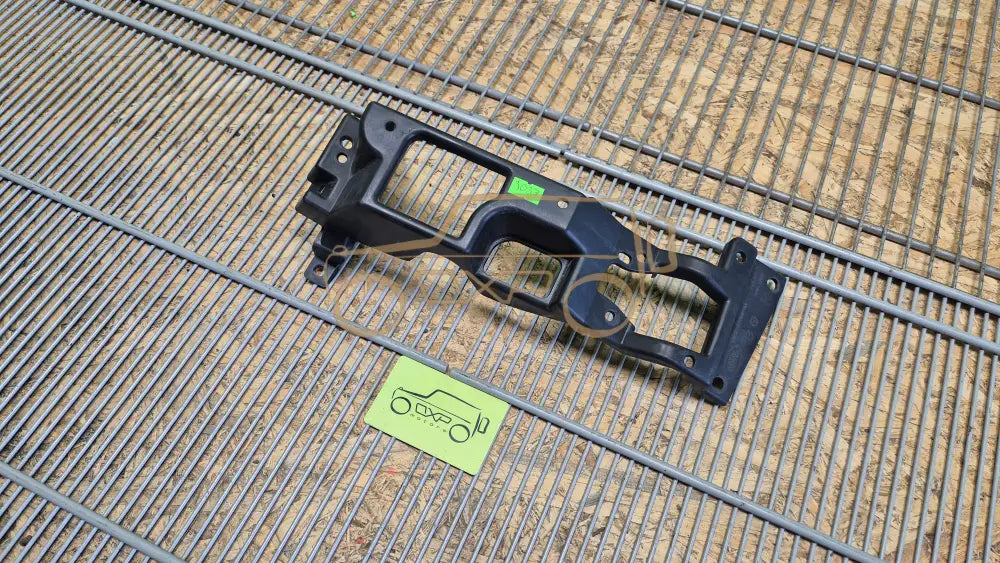 LAND ROVER RANGE ROVER Vogue L405 Fog light bracket left - fog light bracket