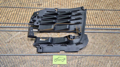 LAND ROVER RANGE ROVER VOGUE L405 Front bumper grill right - front bumper grill