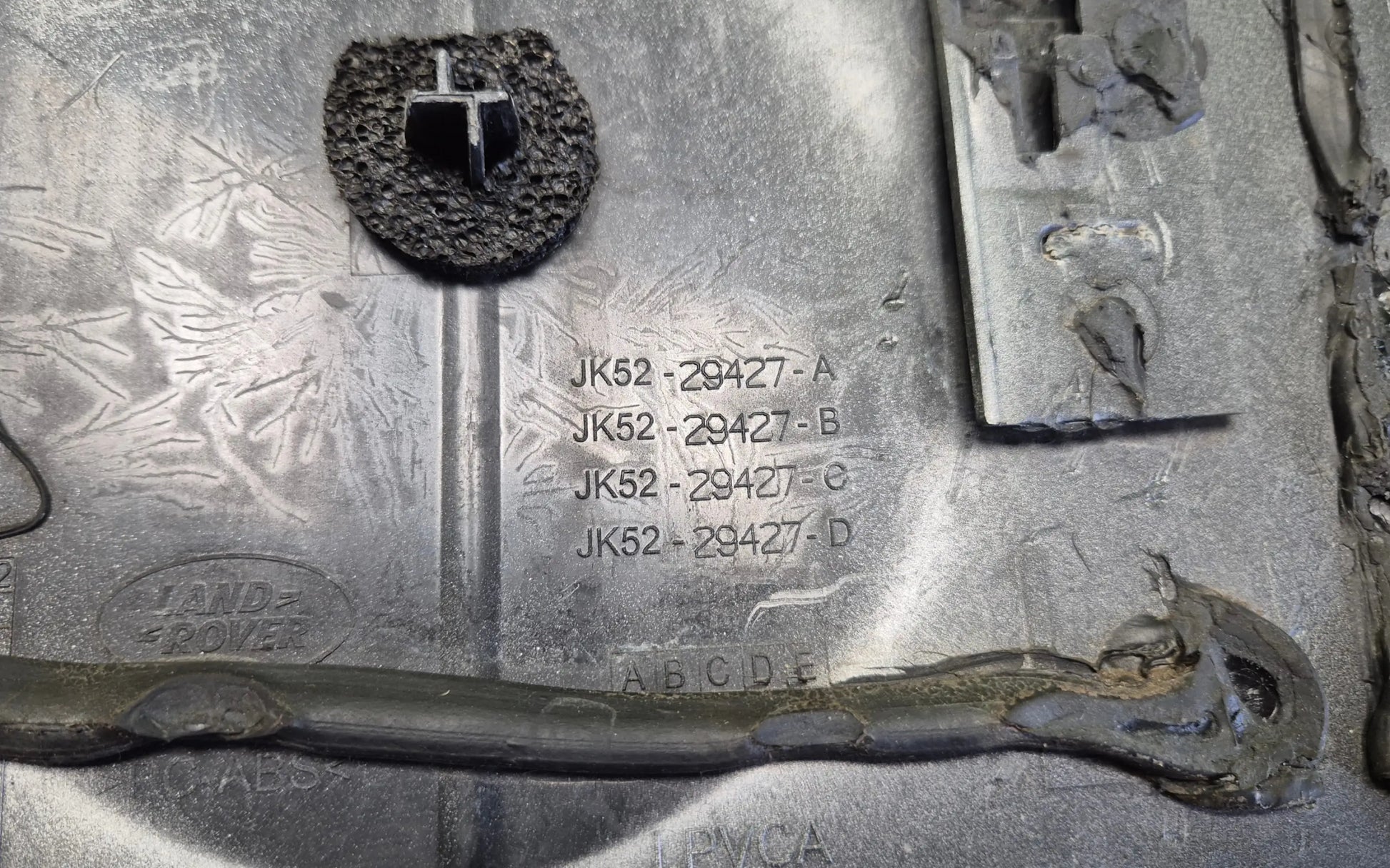 LAND ROVER RANGE ROVER Vogue L405 Left driver door molding - door molding