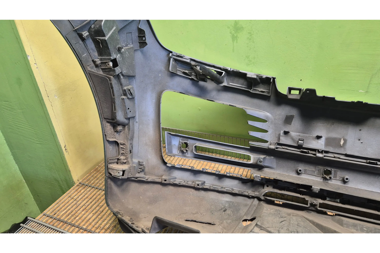 Land Rrover Vogue L405 Front bumper - front bumper