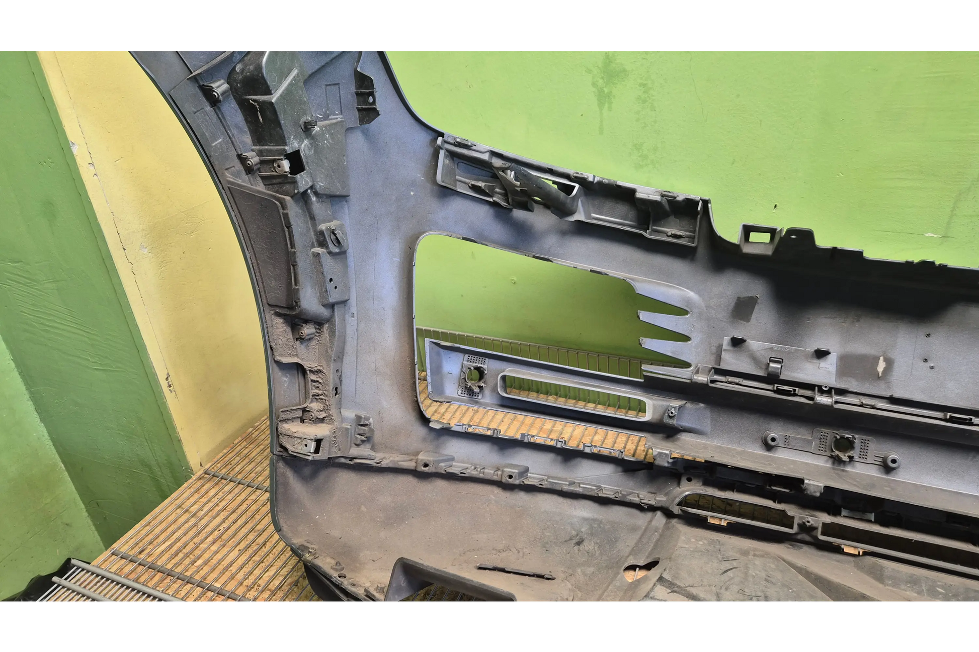 Land Rrover Vogue L405 Front bumper - front bumper