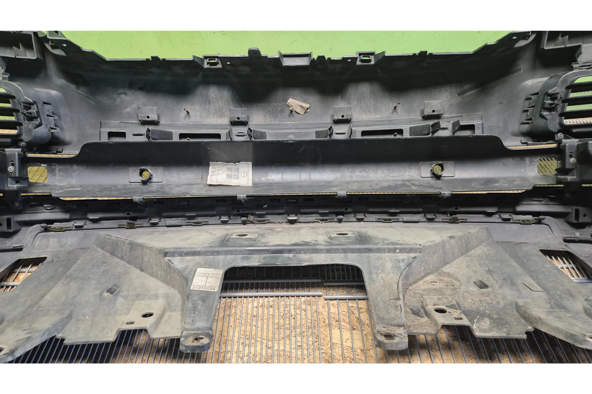 Land Rrover Vogue L405 Front bumper - front bumper