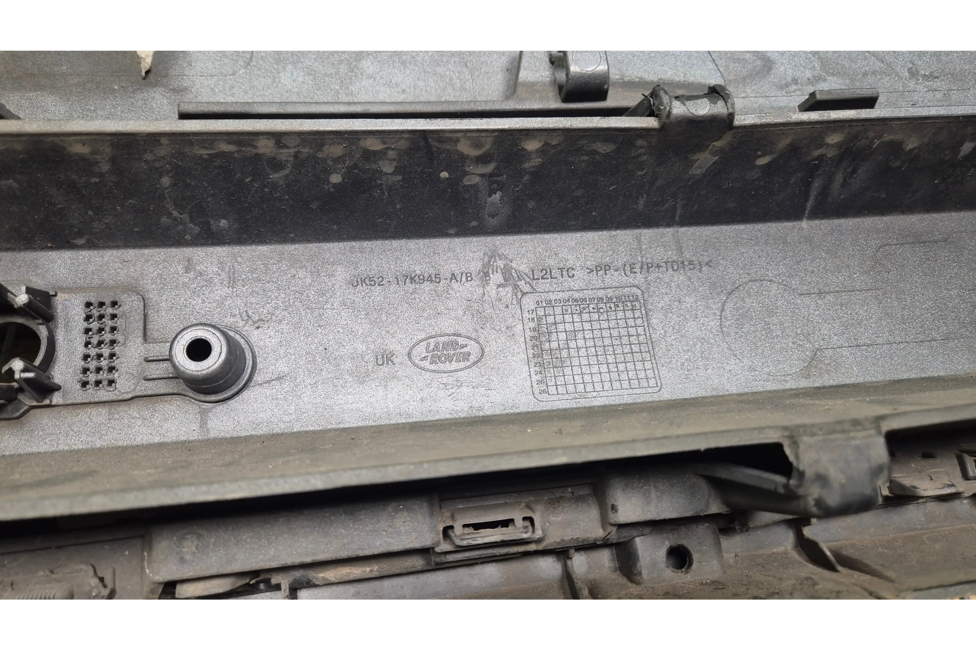 Land Rrover Vogue L405 Front bumper - front bumper