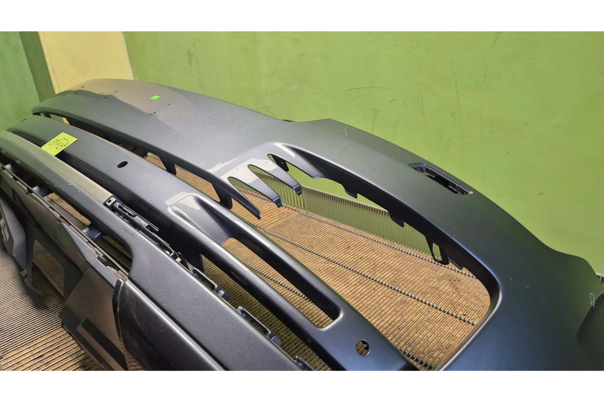 Land Rrover Vogue L405 Front bumper - front bumper