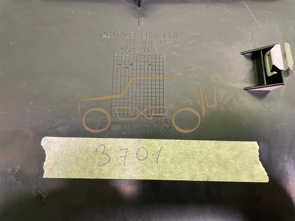 Maybach 57 62 W240 Rear Seat Monitor Display With Brackrest Set - monitor dispaly