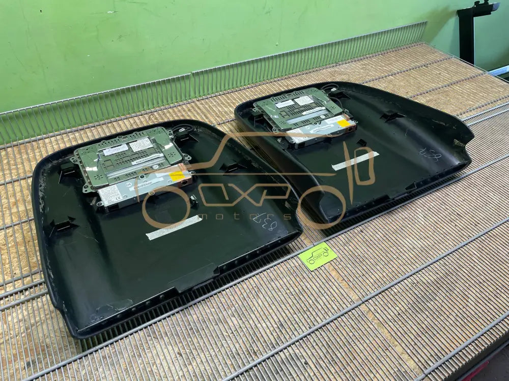 Maybach 57 62 W240 Rear Seat Monitor Display With Brackrest Set - monitor dispaly