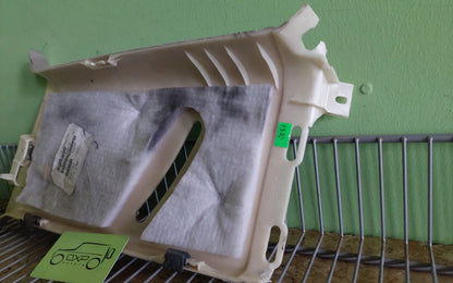 Mercedes-Ben GL-Class X164 C-Pillar Left Panel - c-pillar