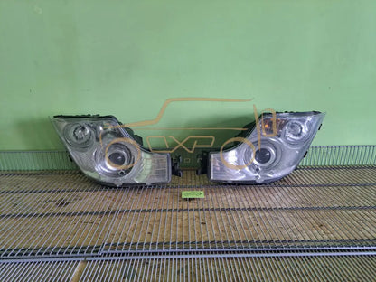 Mercedes-Benz Actros Headlight set Bi-Xenon