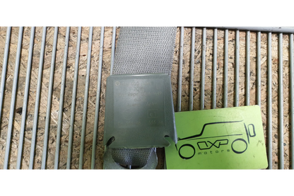 Mercedes-Benz C-Class W201 Front right seat belt - seat belt