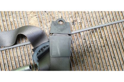 Mercedes-Benz C-Class W201 Right front seat belt - seat belt