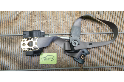 Mercedes-Benz C-Class W201 Right front seat belt - seat belt