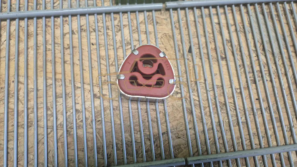 Mercedes-Benz C-Class W202 Rear silencer hanger ring - silencer hanger