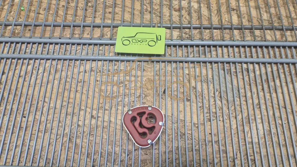 Mercedes-Benz C-Class W202 Rear silencer hanger ring - license hanger ring