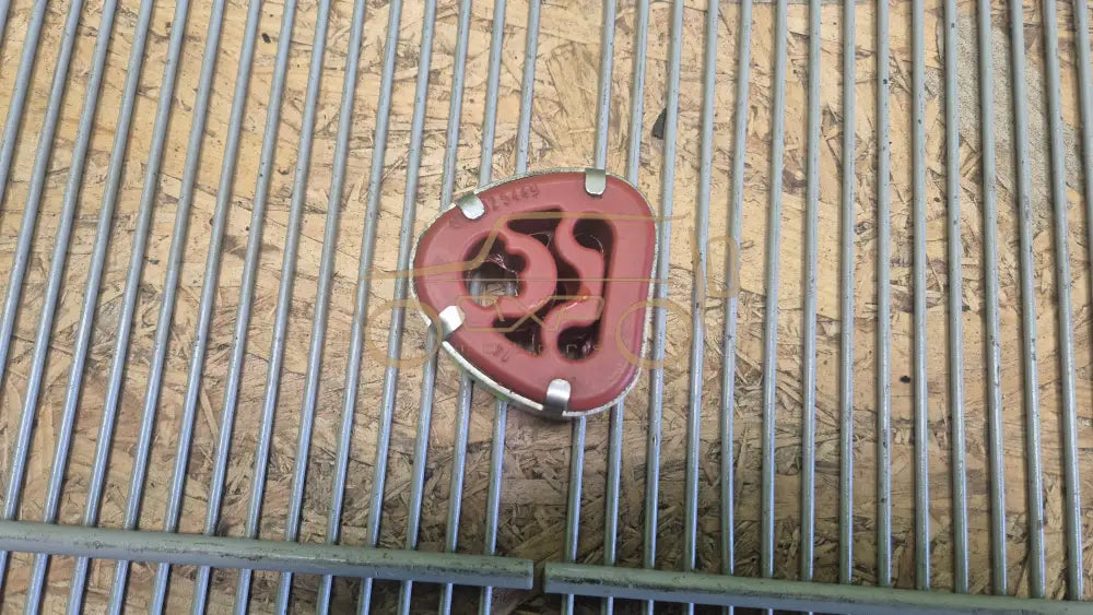 Mercedes-Benz C-Class W202 Rear silencer hanger ring - license hanger ring