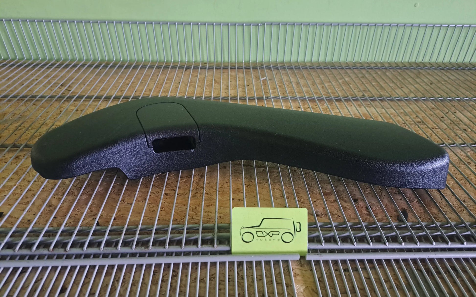 Mercedes-Benz C-Class W203 Front left seat adjustment cover - seat adjustment