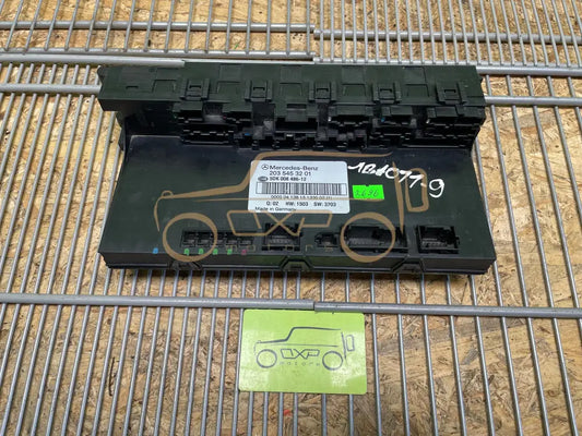Mercedes-Benz C-Class W203 Sam Control Unit