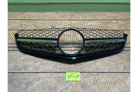 Mercedes-Benz C-Class W204 AMG Front grill - front grill