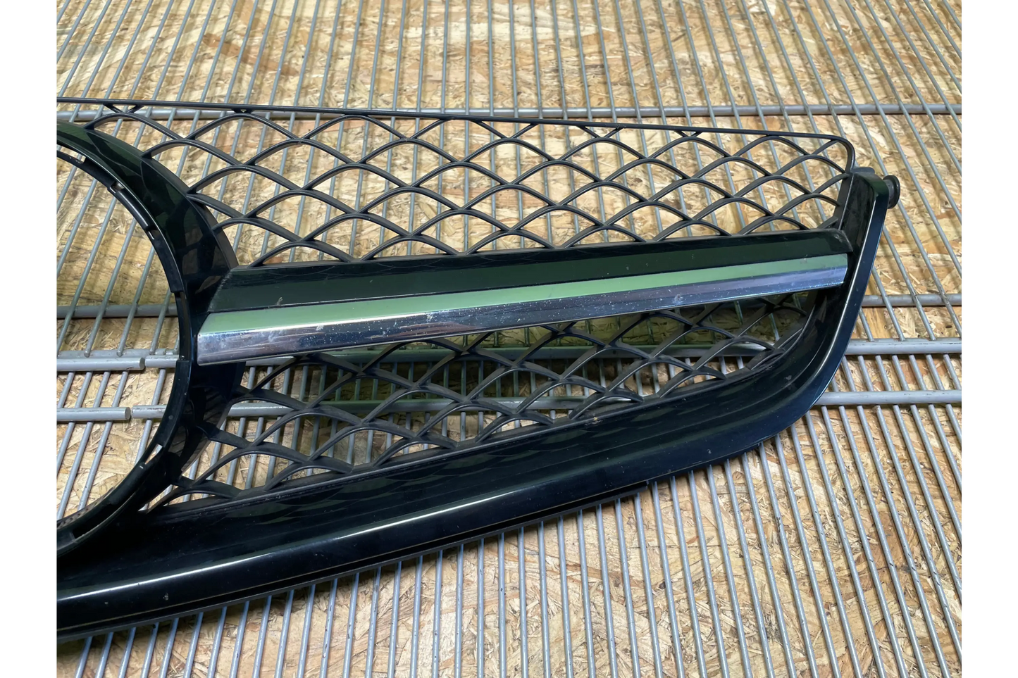Mercedes-Benz C-Class W204 AMG Front grill - front grill