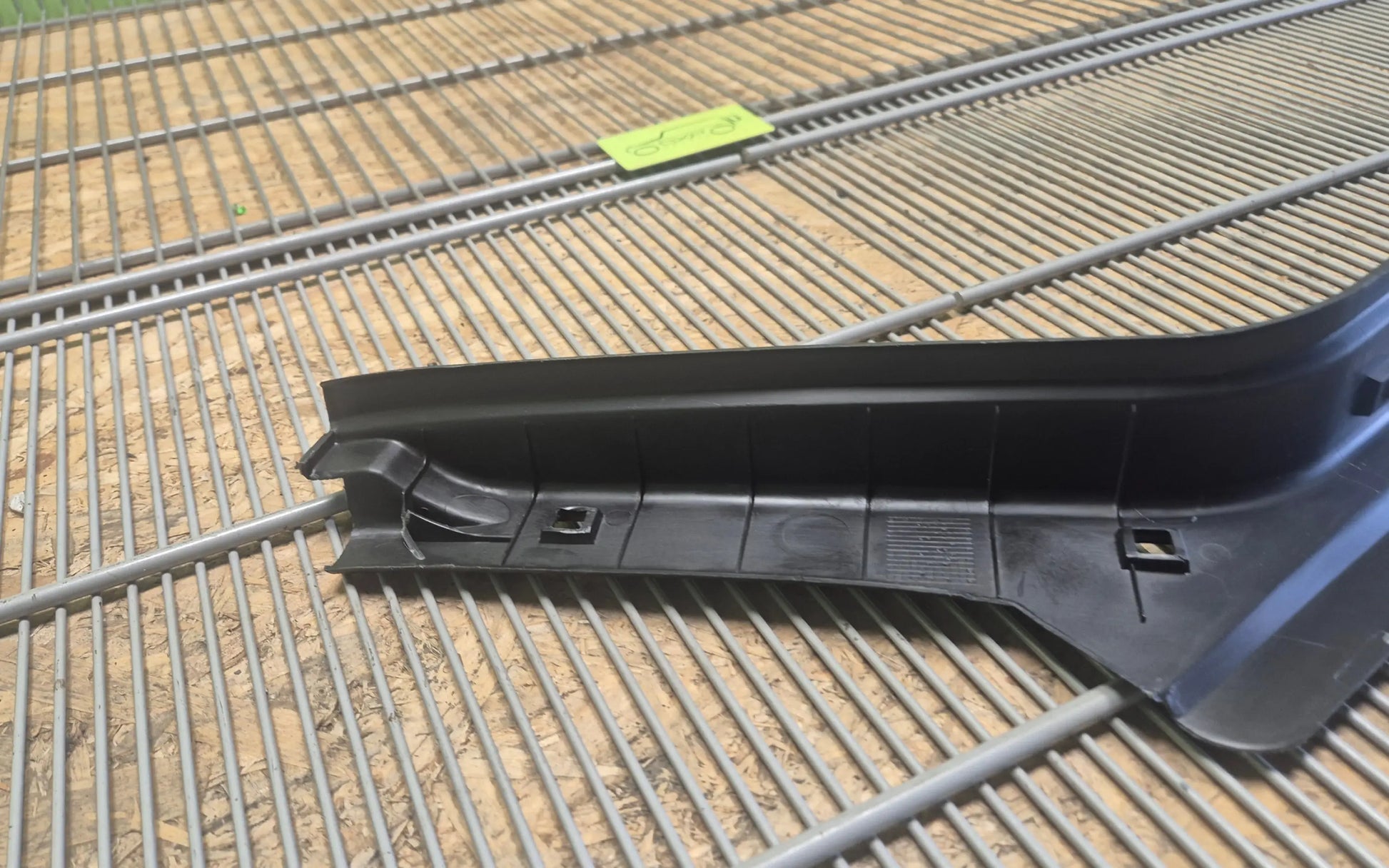 Mercedes-Benz C140 CL Coupe Trunk Lid Rear Hatch Trim Strip Cover - trunk lid