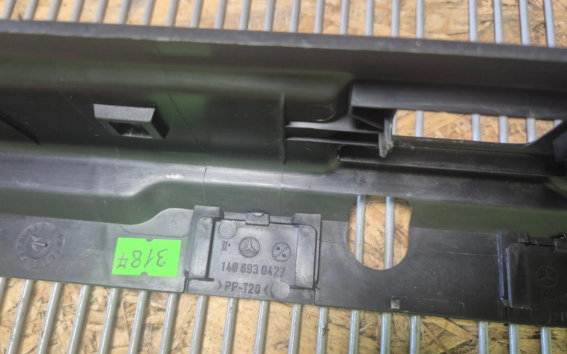 Mercedes-Benz C140 CL Coupe Trunk Lid Rear Hatch Trim Strip Cover - trunk lid