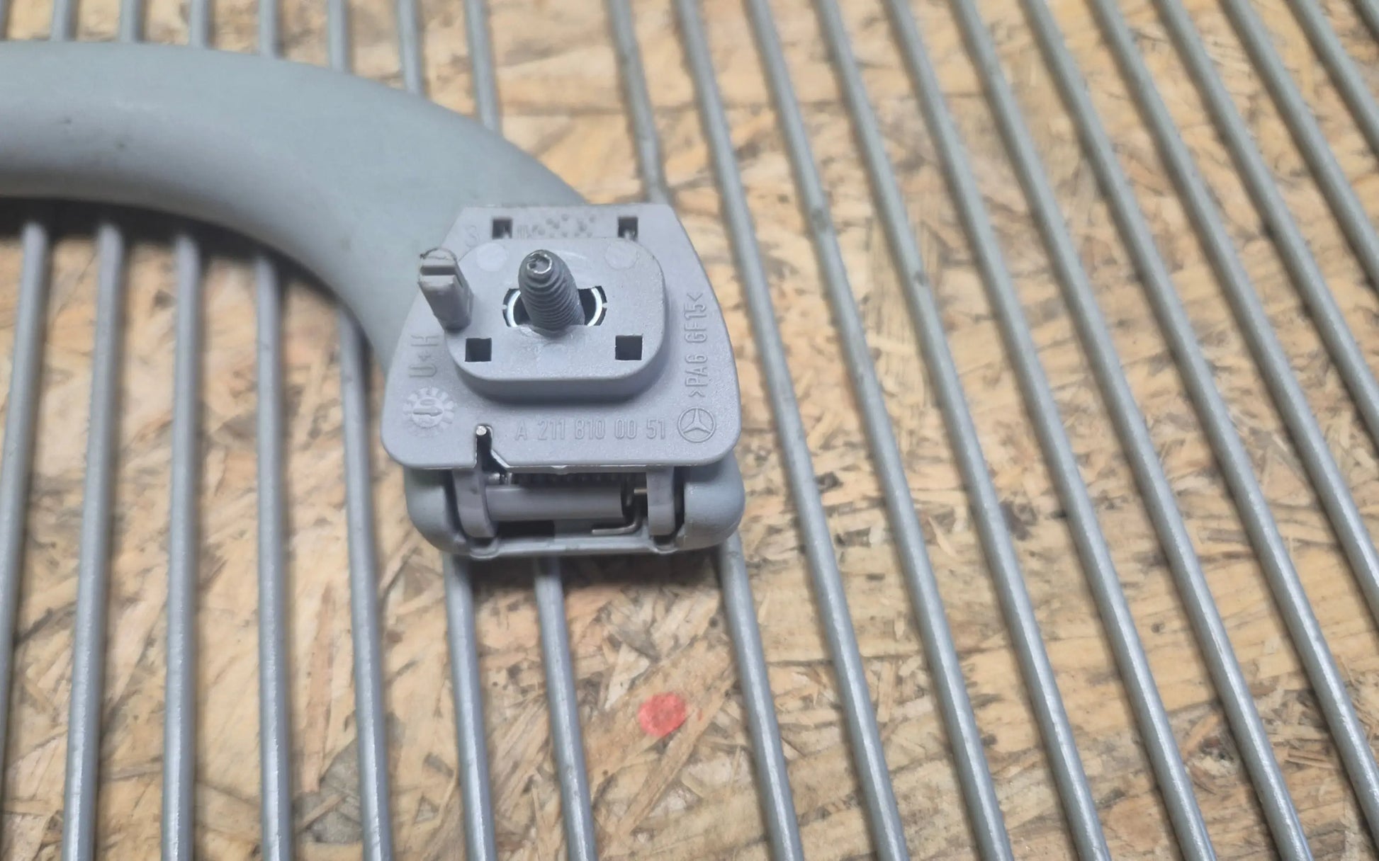 Mercedes-Benz CLS C219 Roof Handle Grap Grip Set - roof handle