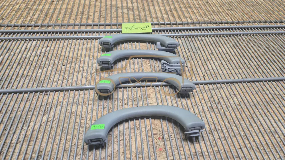 Mercedes-Benz CLS C219 Roof Handle Grap Grip Set - handle grap