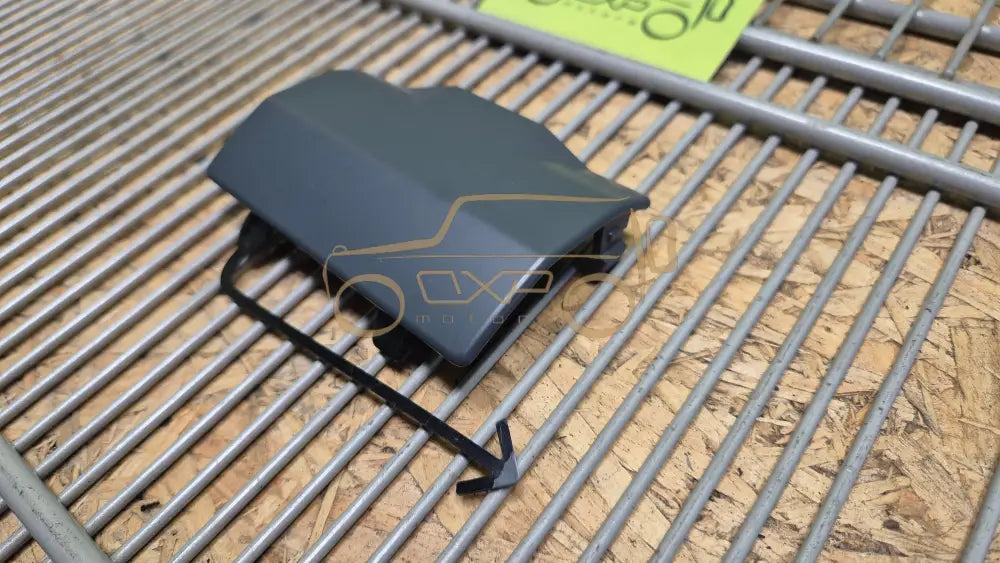 Mercedes-Benz CLS W218 Jack support point cover left front - support point cover