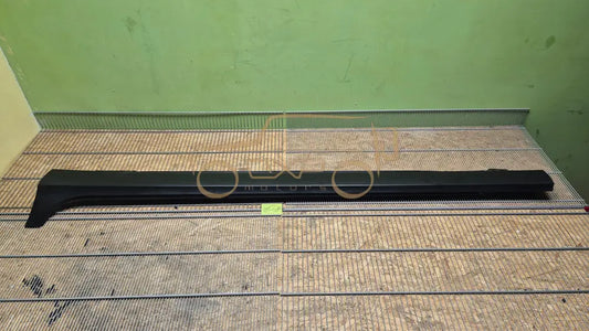 Mercedes-Benz CLS W218 left side skirt - left side skirt