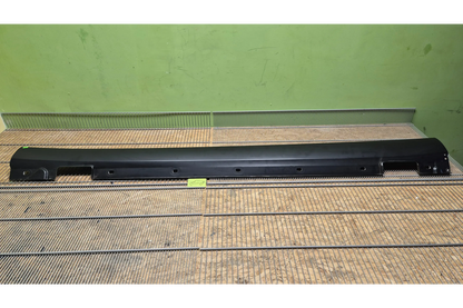 Mercedes-Benz CLS W218 left side skirt - side skirt