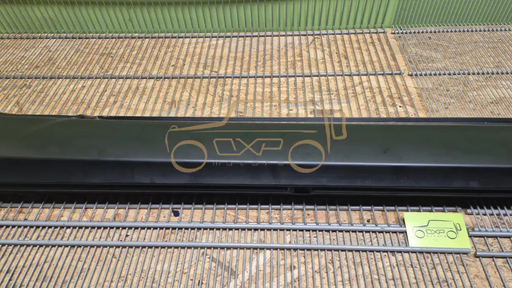 Mercedes-Benz CLS W218 left side skirt - left side skirt