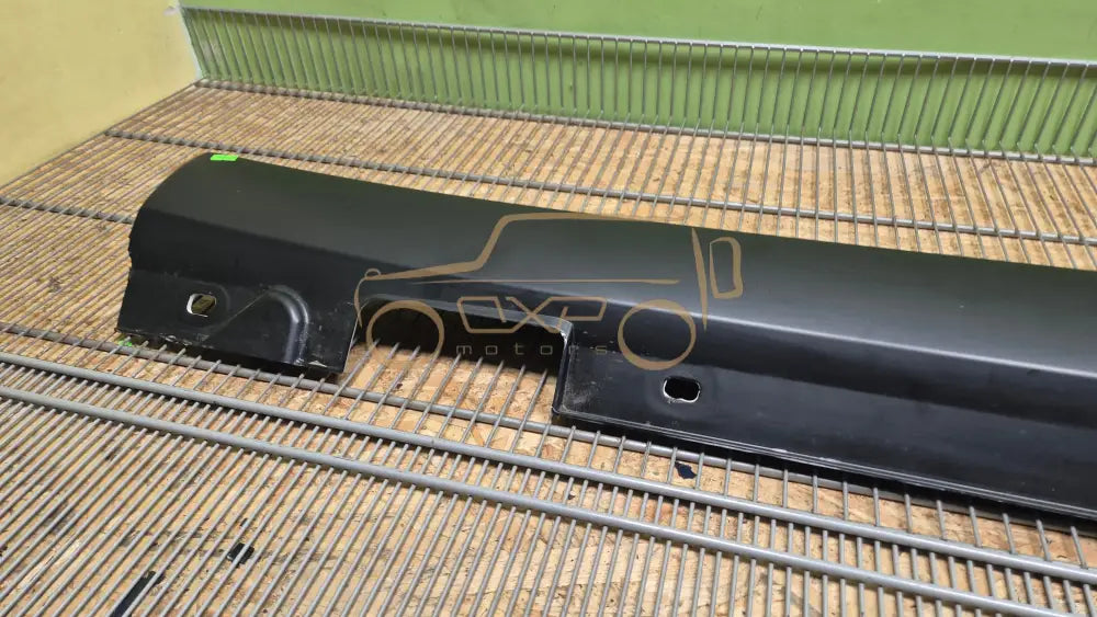 Mercedes-Benz CLS W218 left side skirt - left side skirt