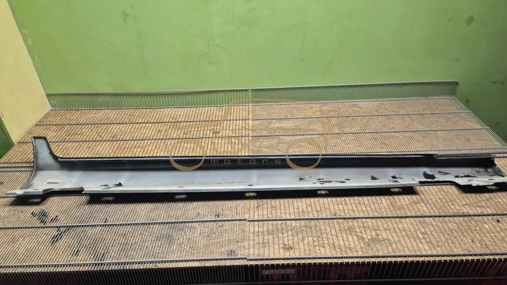 Mercedes-Benz CLS W218 left side skirt - left side skirt