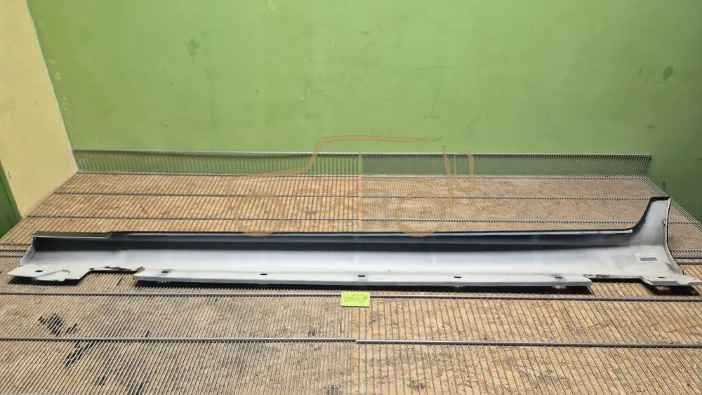 Mercedes-Benz CLS W218 side skirt right - side skirt