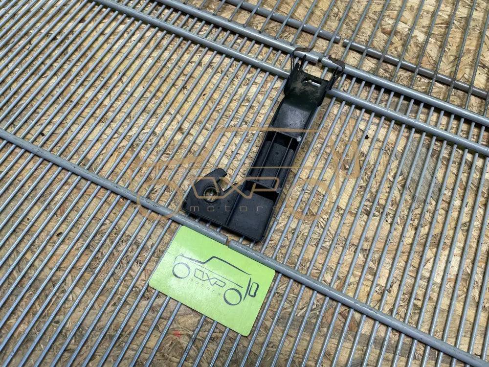 Mercedes-Benz CLS500 W211 Holder for electrical wires - holder for electrical wires