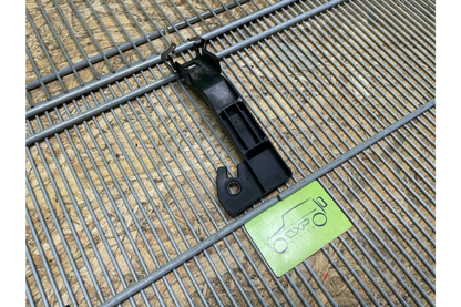Mercedes-Benz CLS500 W211 Holder for electrical wires - holder for electrical wires