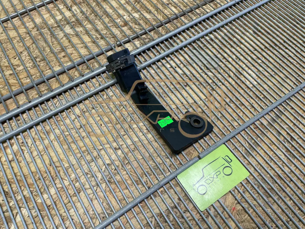 Mercedes-Benz CLS500 W211 Holder for electrical wires - holder for electrical wires