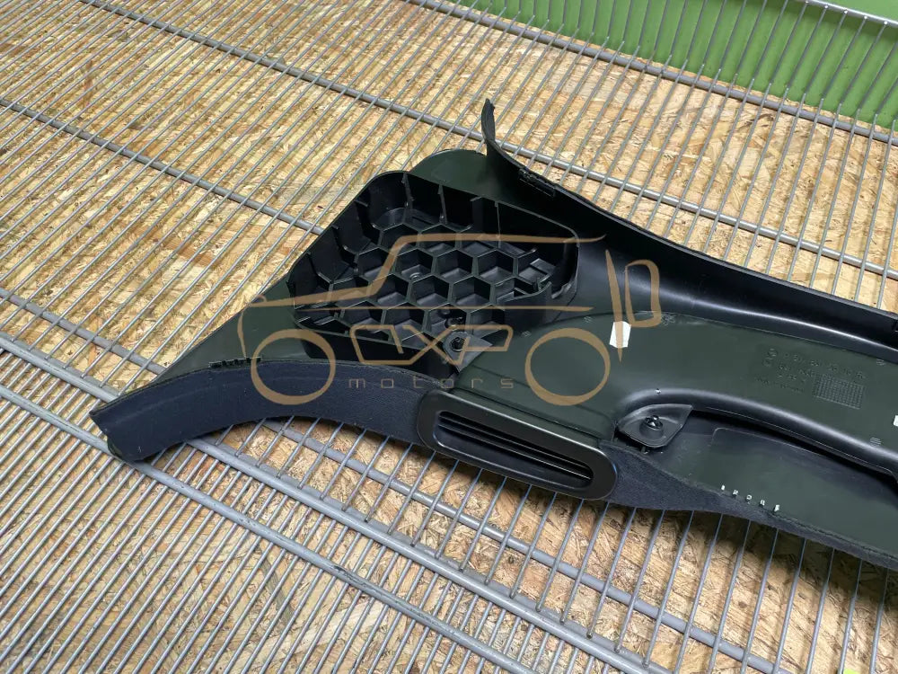 Mercedes-Benz E-Class AMG W211 Right B-Pillar trim - b-pillar trim