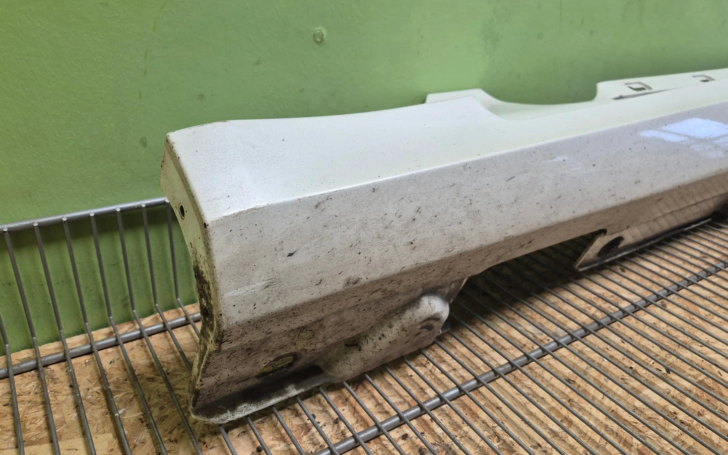 Mercedes-Benz E-Class C207 W207 side skirt cover left - side skirt