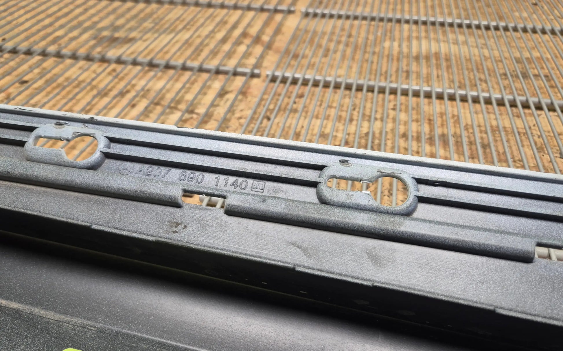 Mercedes-Benz E-Class C207 W207 side skirt cover left - side skirt